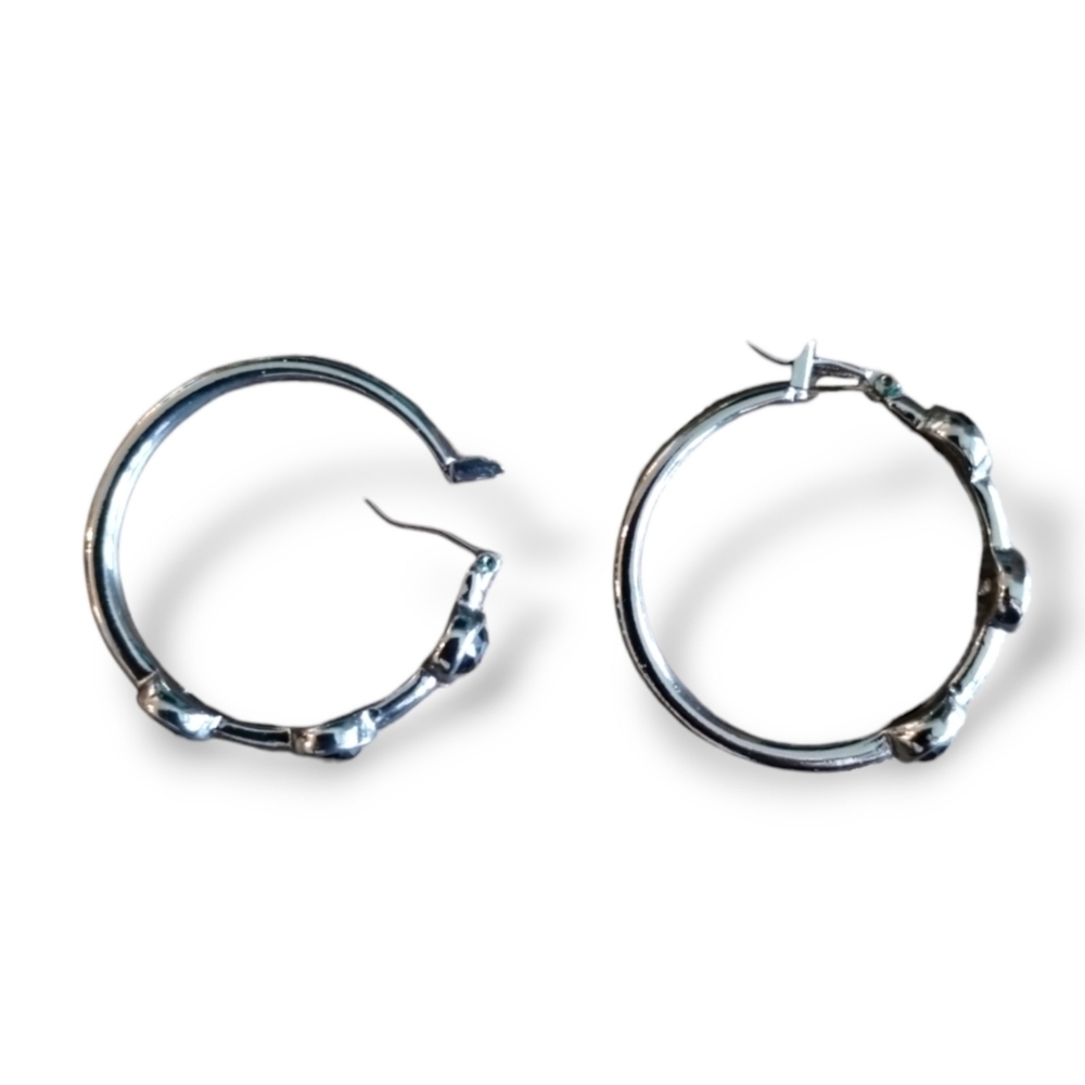 Lauren Conrad Silver Hoop Faceted Round Black Stones